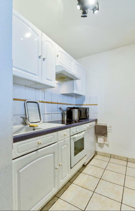 Le Contemporain Apartment Montbeliard Bagian luar foto