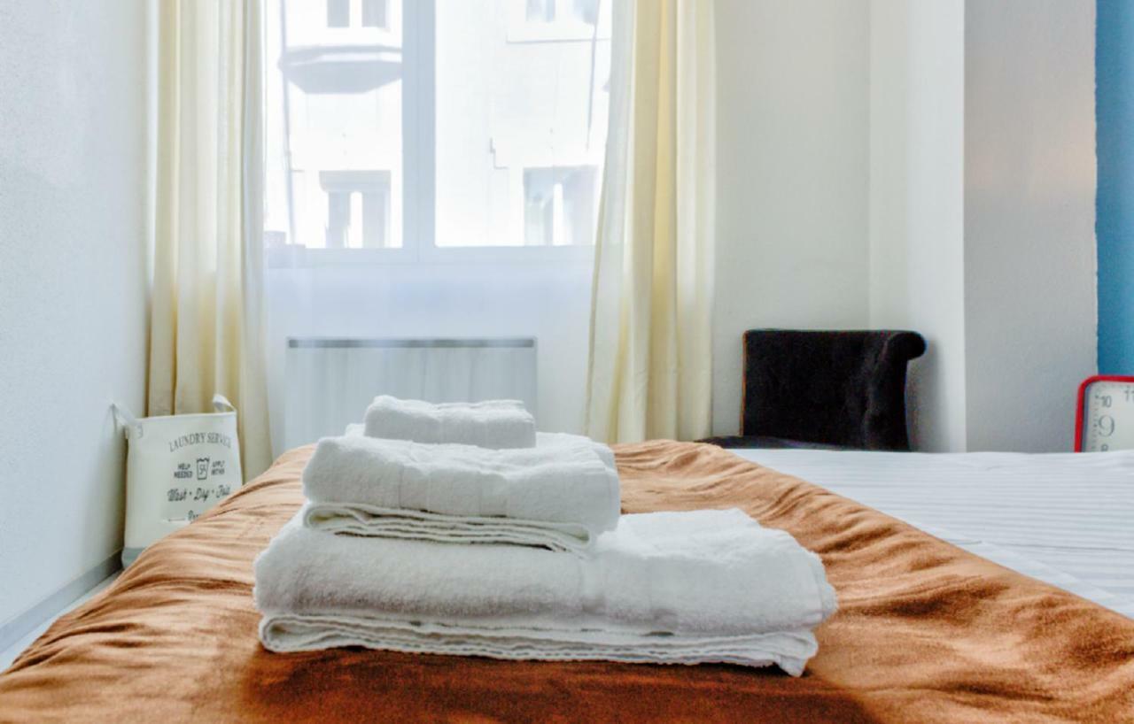 Le Contemporain Apartment Montbeliard Bagian luar foto