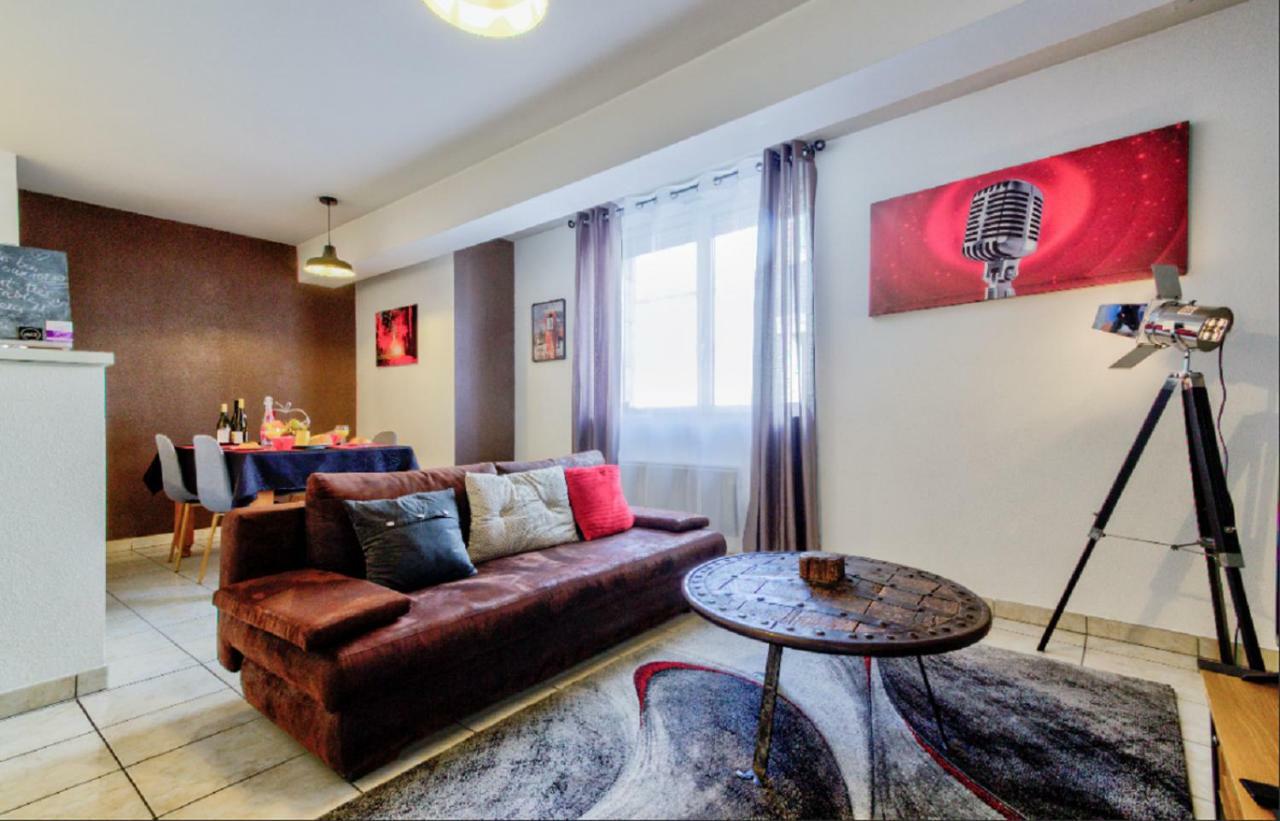 Le Contemporain Apartment Montbeliard Bagian luar foto